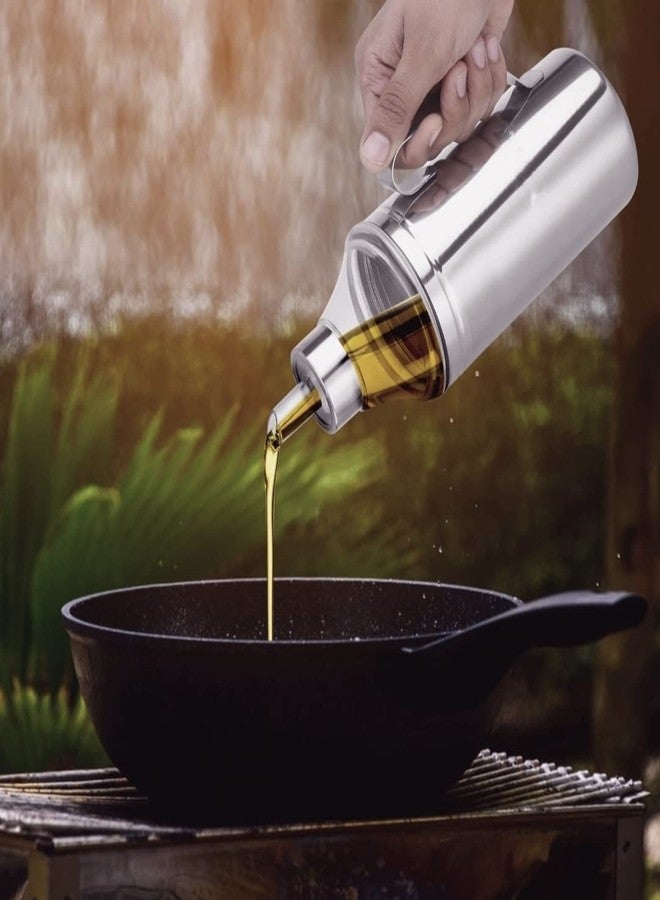 DARAZ موزع زيت داراز من الفولاذ المقاوم للصدأ سعة 1 لتر | وعاء زيت | صبّاب زيت | إبريق زيت | علبة زيت | زجاجة زيت بمقبض، طقم من قطعة واحدة، فضي اللون - Image 1